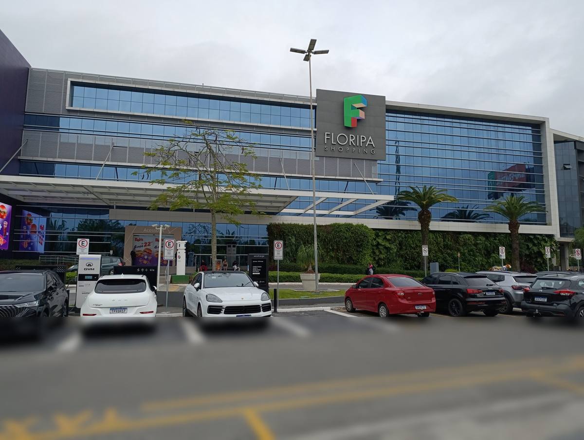 C.I.C. Crownhill International College, Level 6, Floripa Shopping, Florianópolis